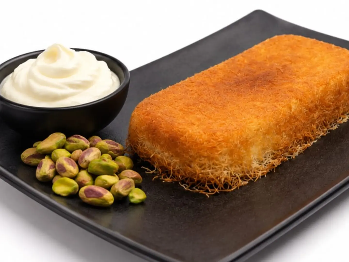 كنافه قشطه وبستاشيو