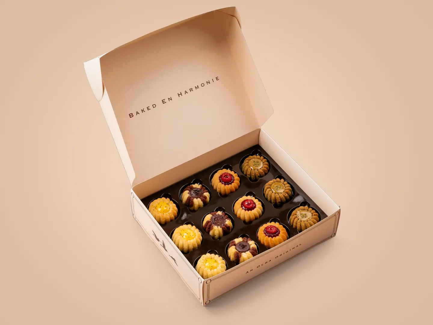 Travel Cakes Box