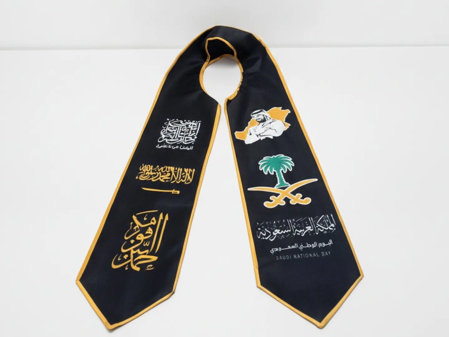 Saudi Arabian Scarf
