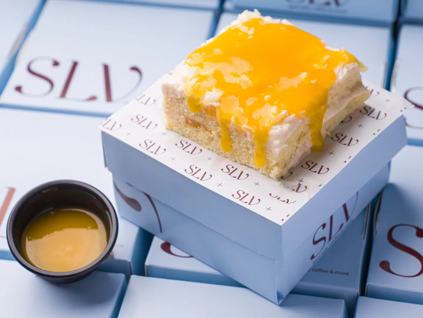 Coconut Mango Cake
