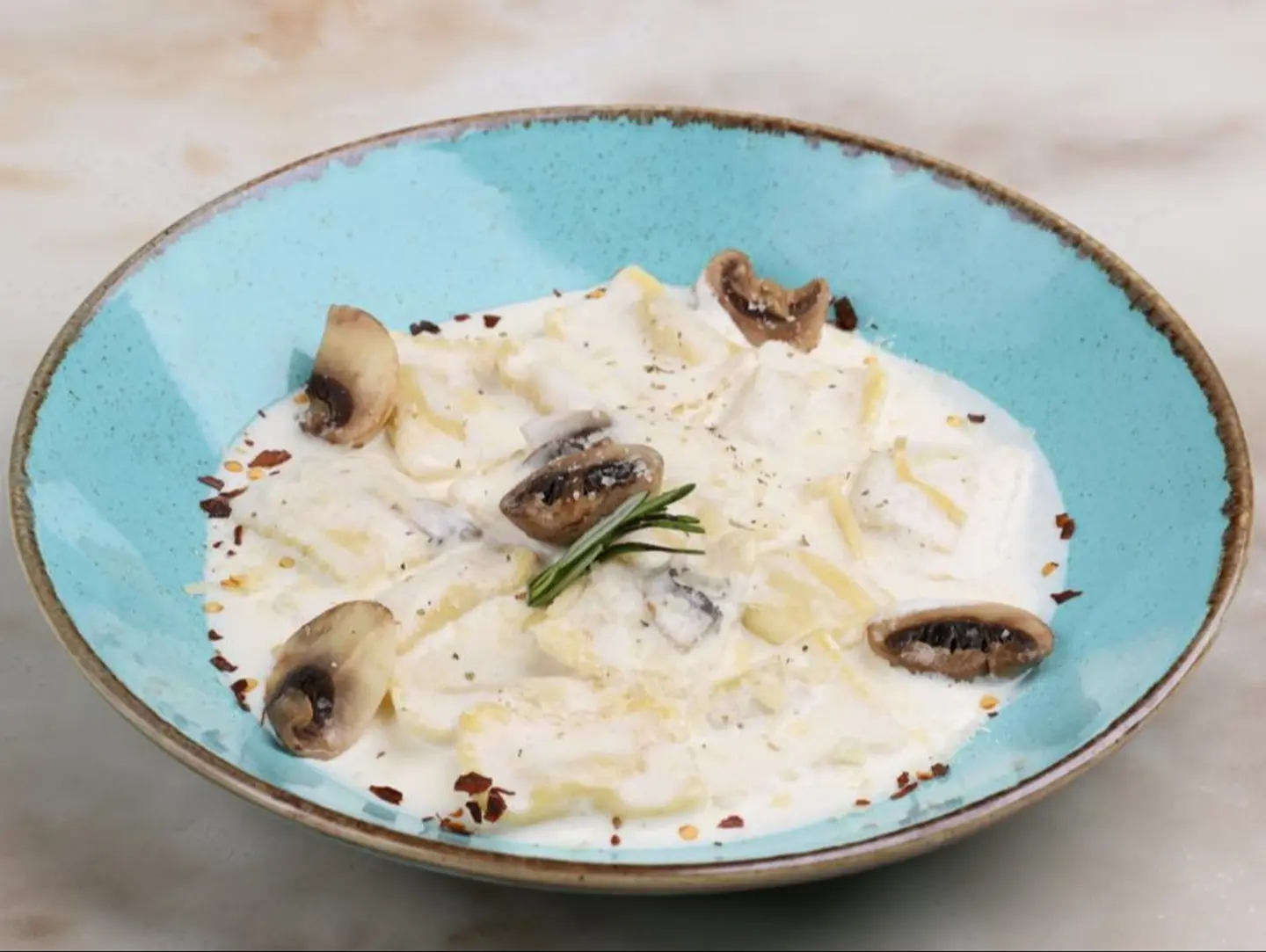 Mushroom And Cheese Tortellini