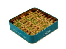 غرتاف أصابع الكاجو وسط