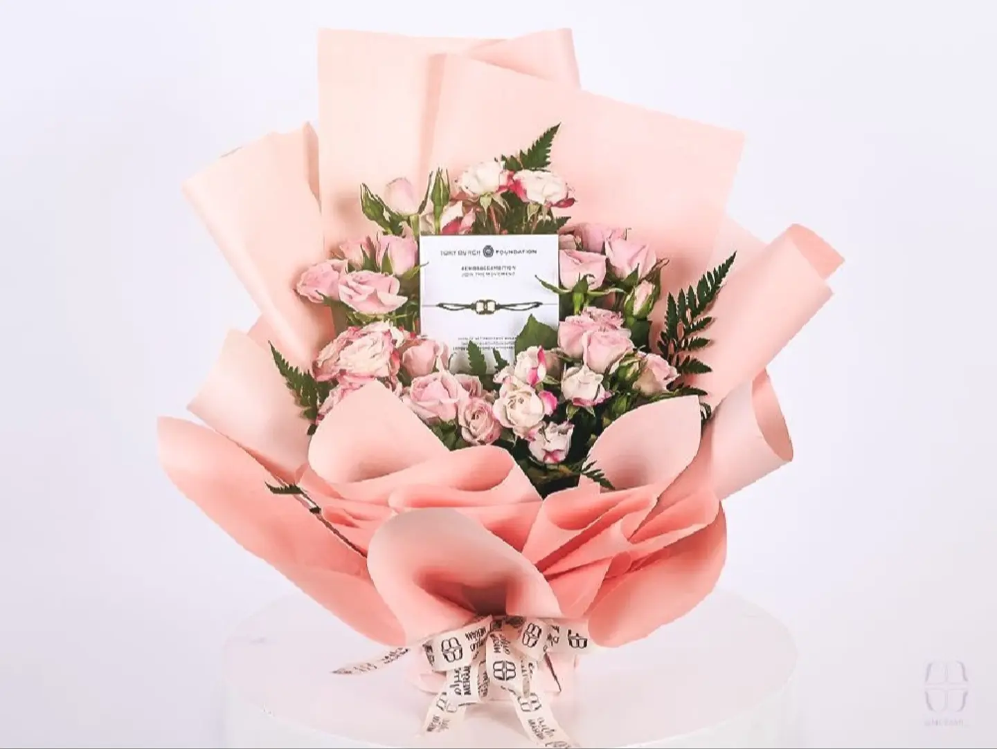 Bouquet With Barcelet Tory Borch
