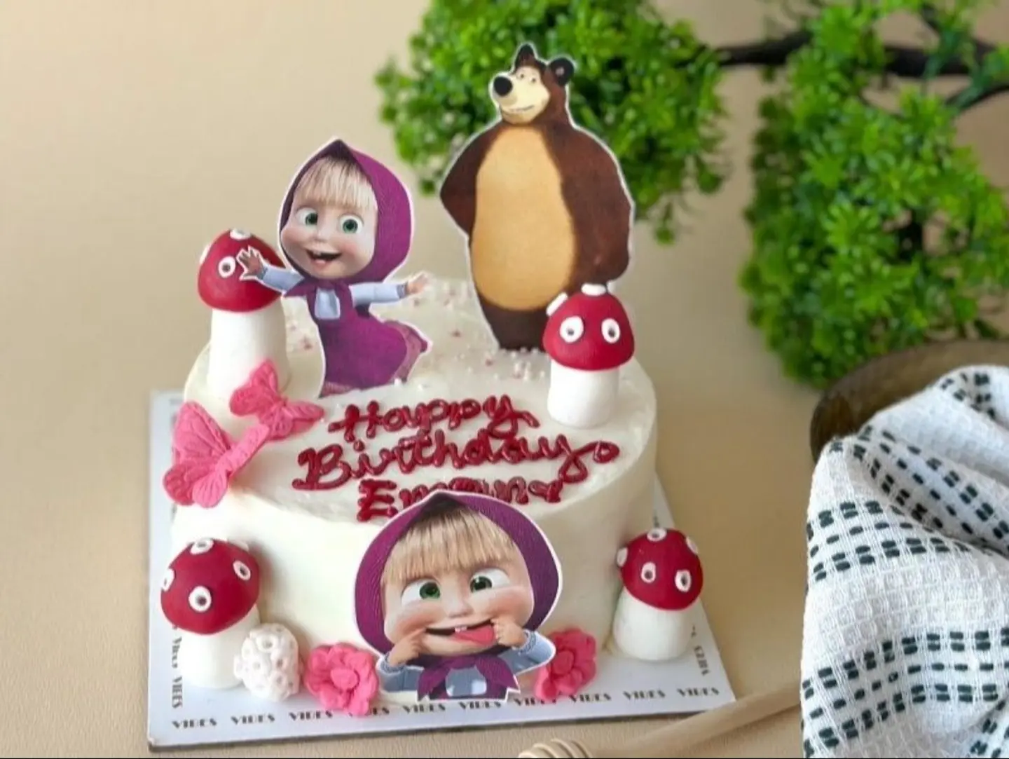 One Kilo  Masha And The Bear Cake