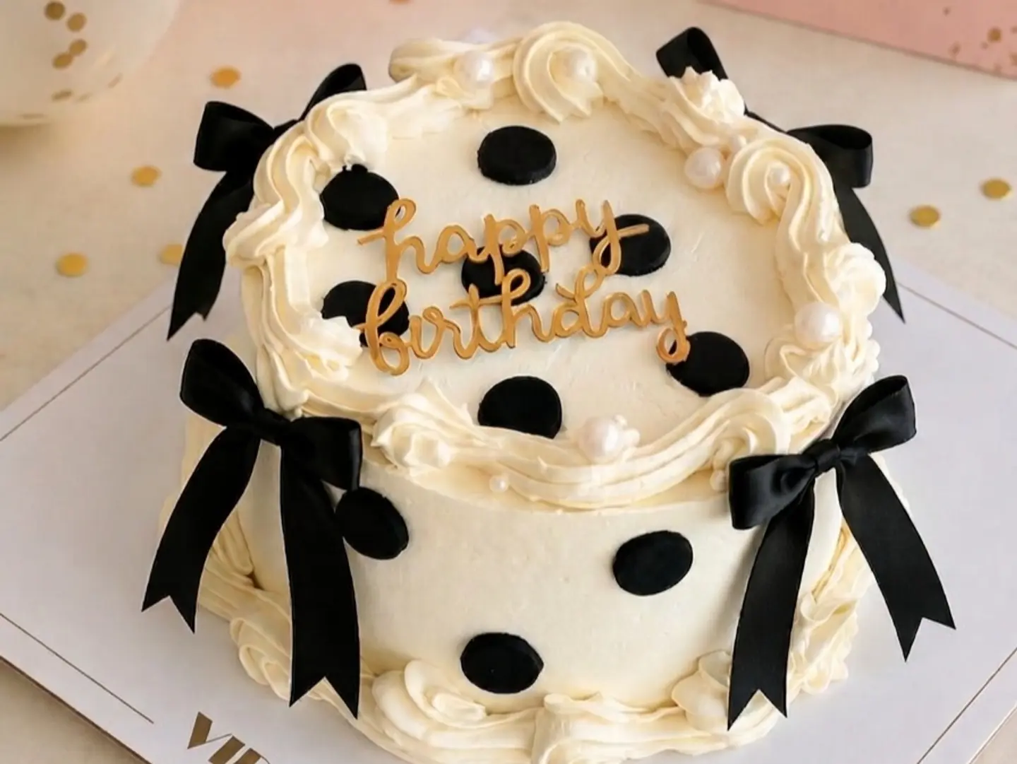 Classic Charm Cake