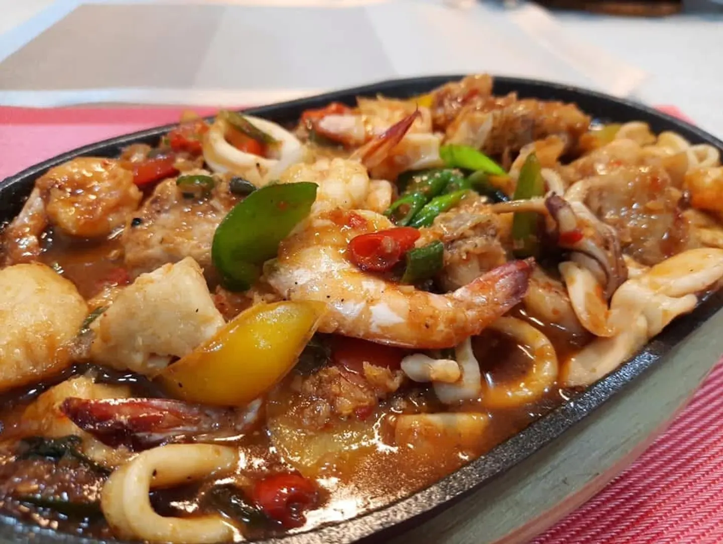 Sizzling Mix Seafoods