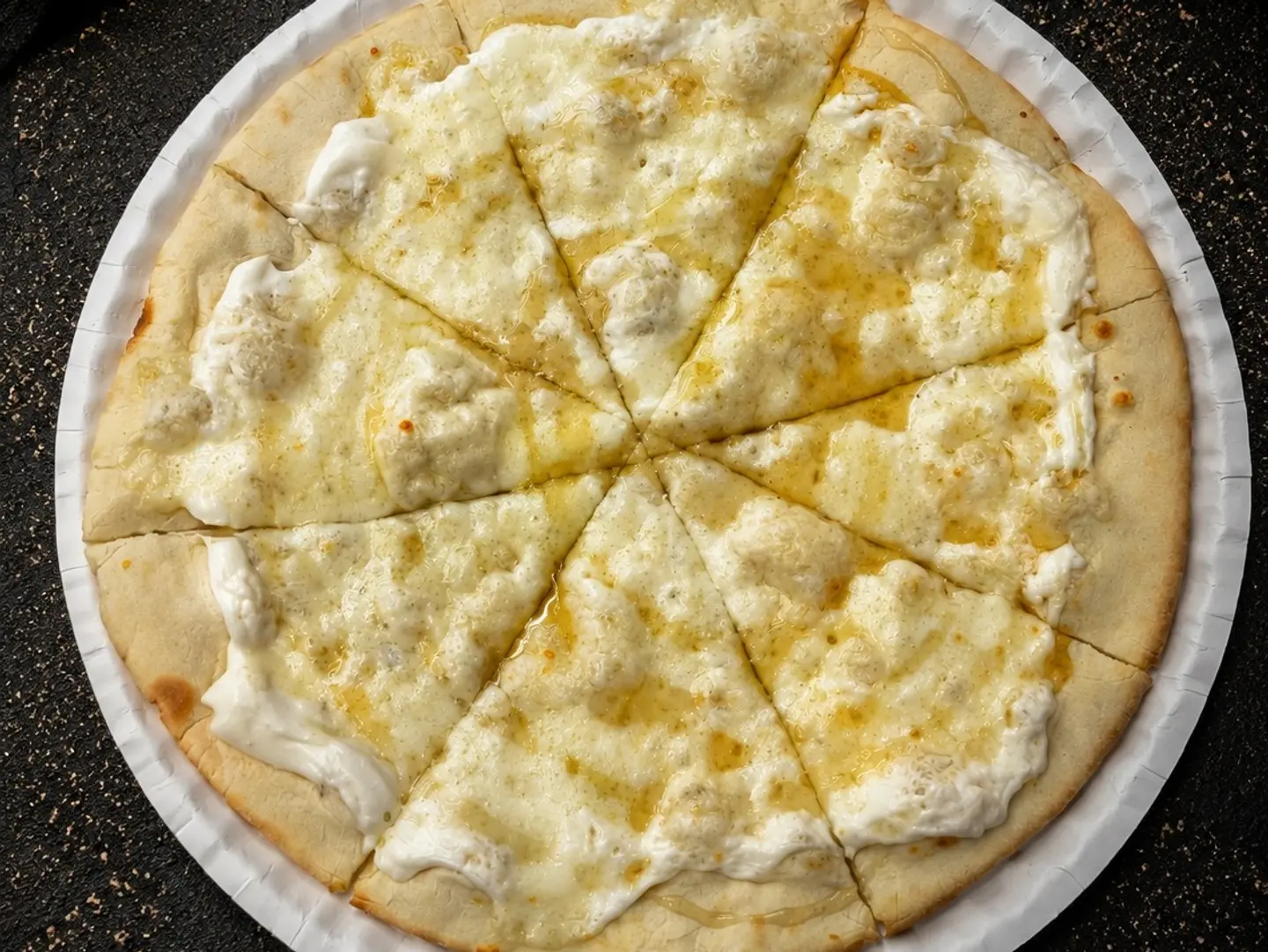 Liquid Cheese With Honey - Piece