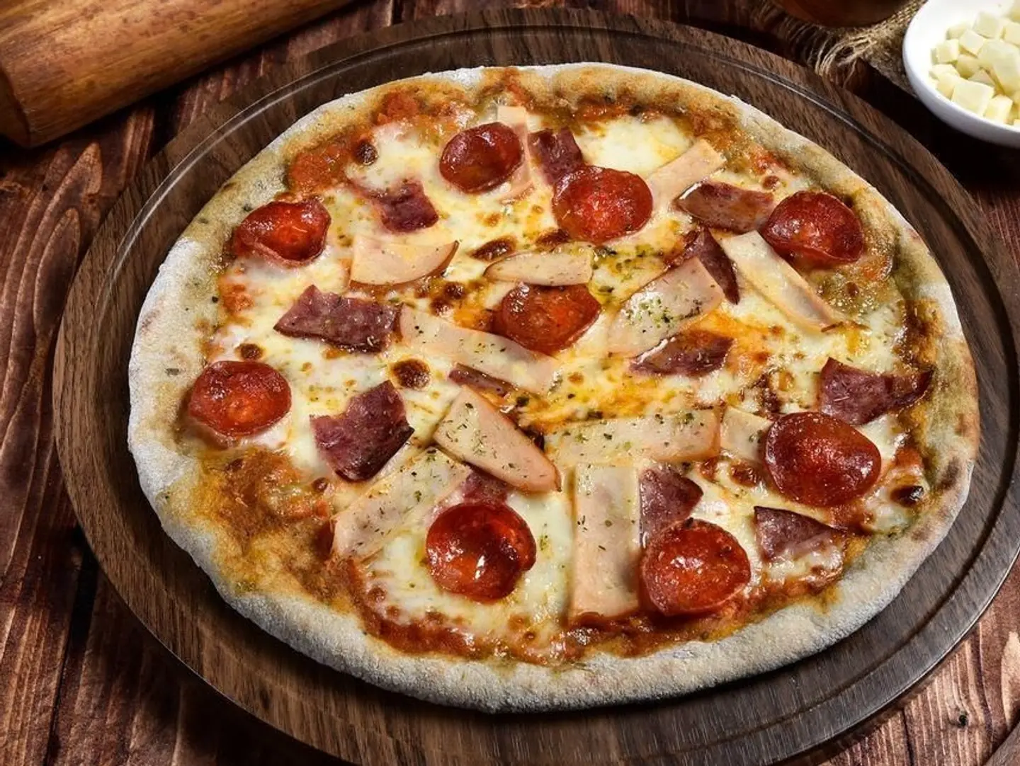 Medium Smoked Meat Mix Pizza