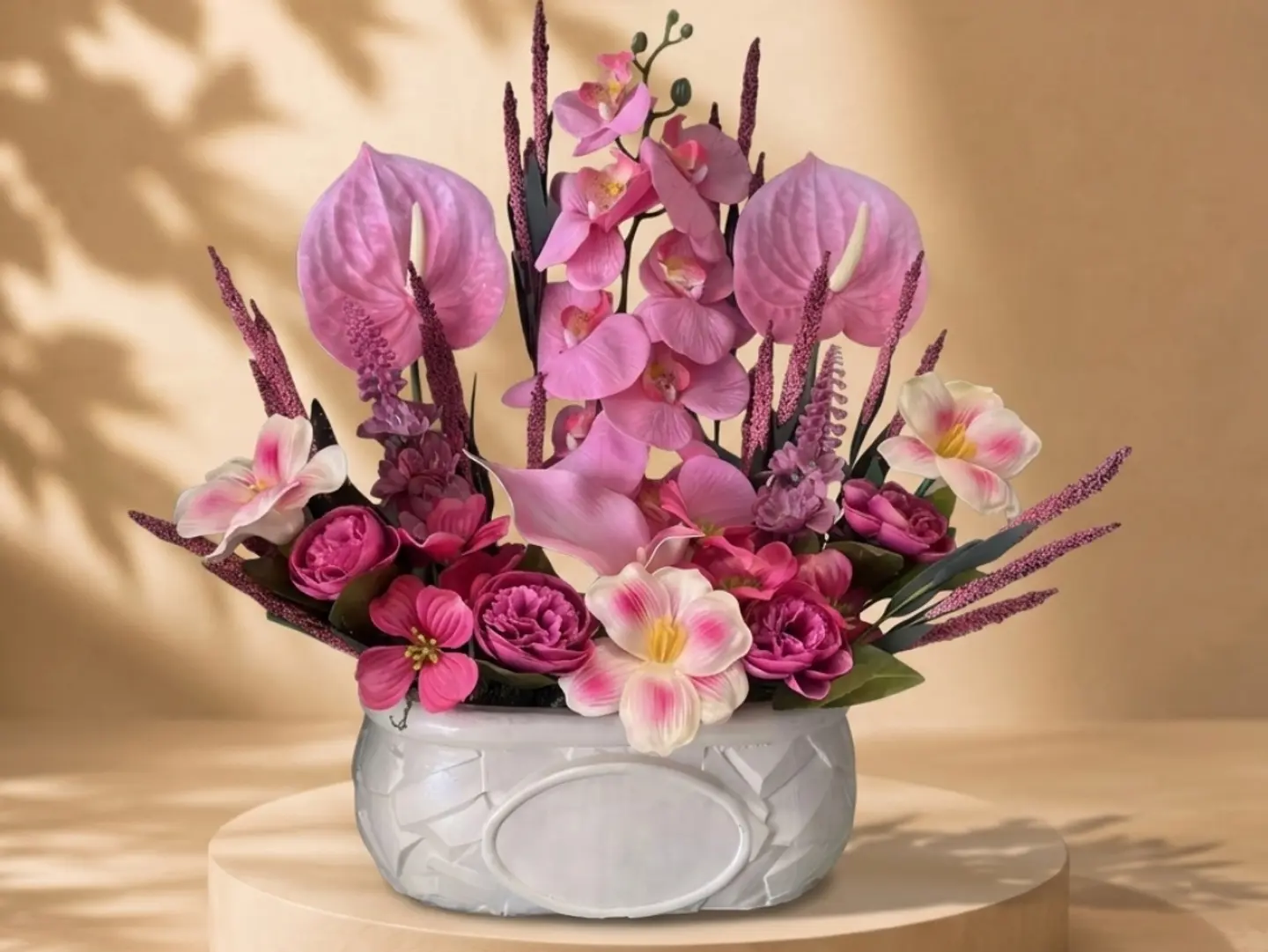 Jeeps Pot With Pink Flower