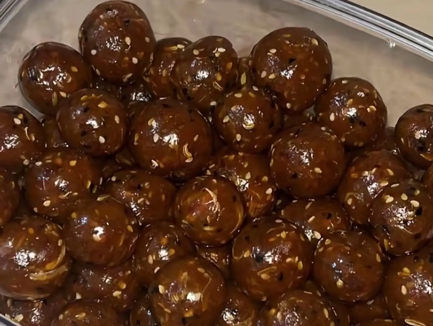Al Afiyah Date
