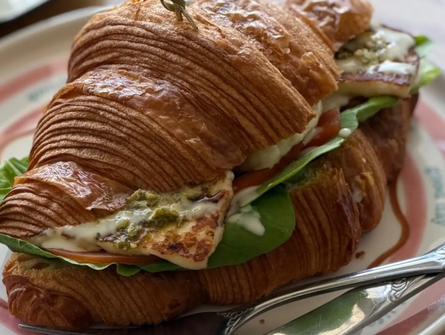 Halloumi Croissant