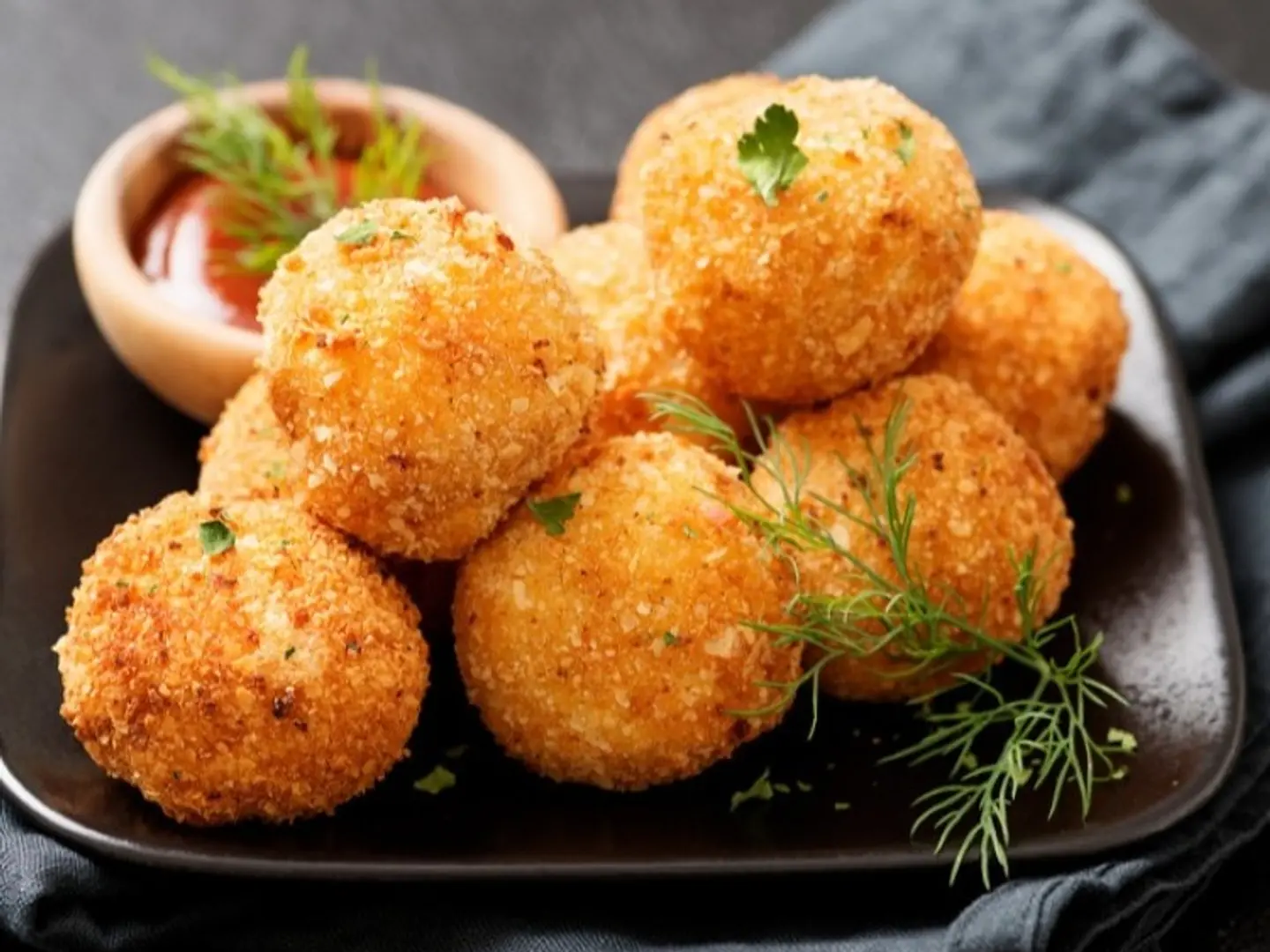 Potato Cheese Balls