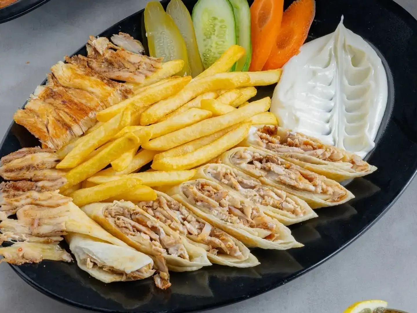 Arabic Shawarma Platter - Arabic Shawarma (6 Pieces)