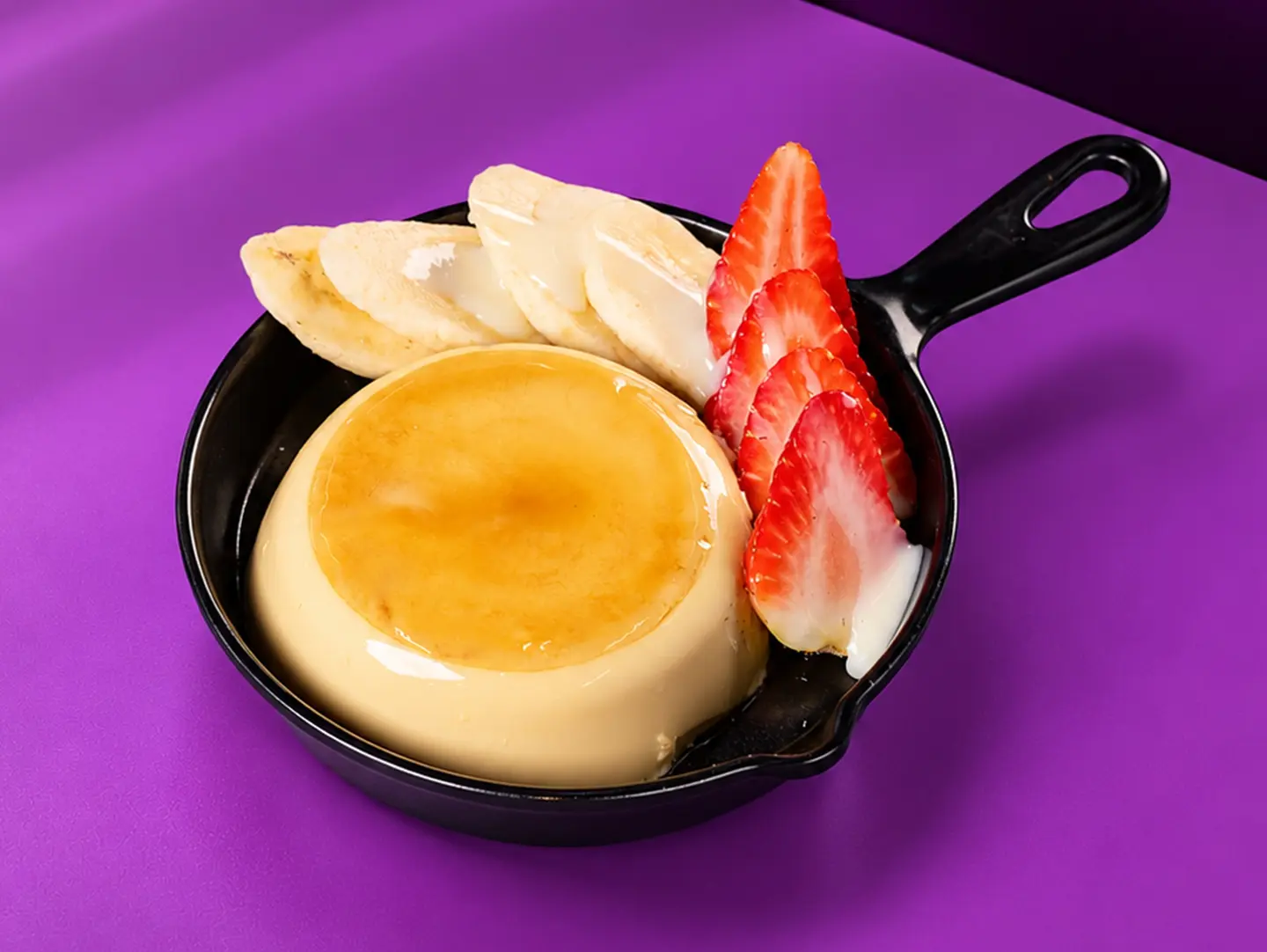 Crème Caramel With Fruit