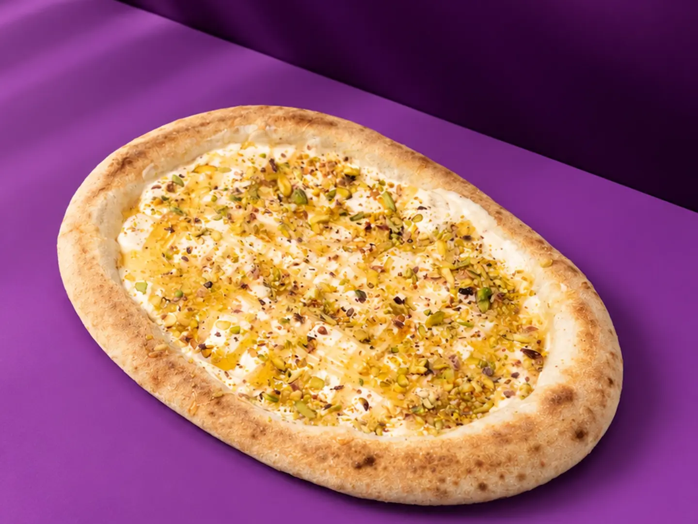 Napoli Manoush Topped With Cream And Honey