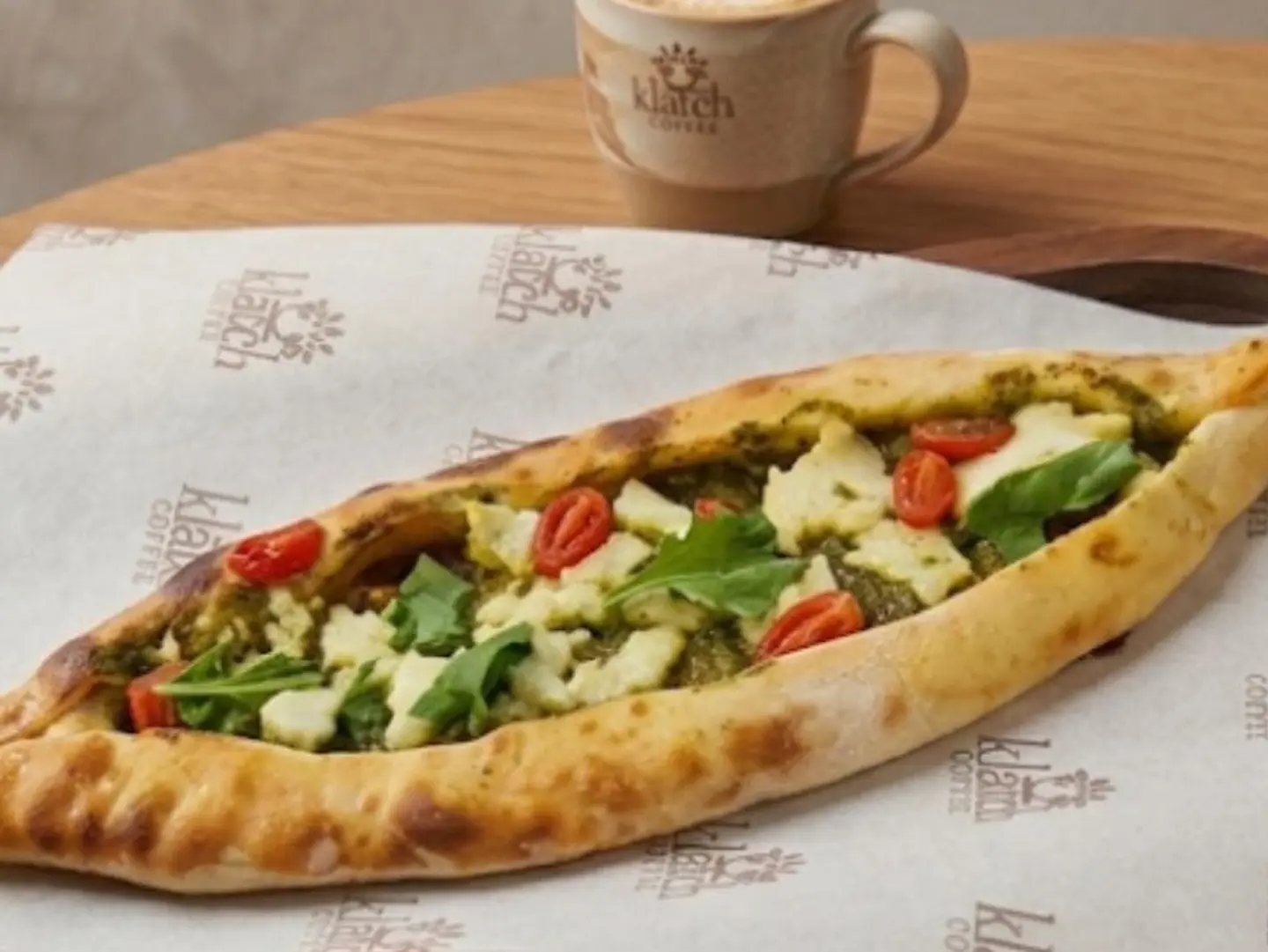 Fatayer Halloumi Pesto