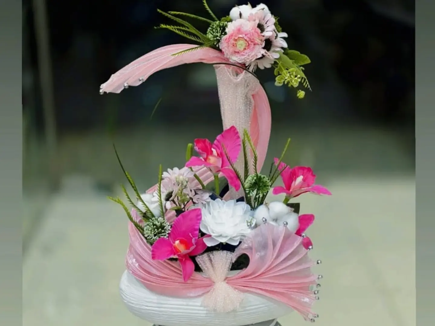 Artificial Flower Arrangement Vase,,Cc