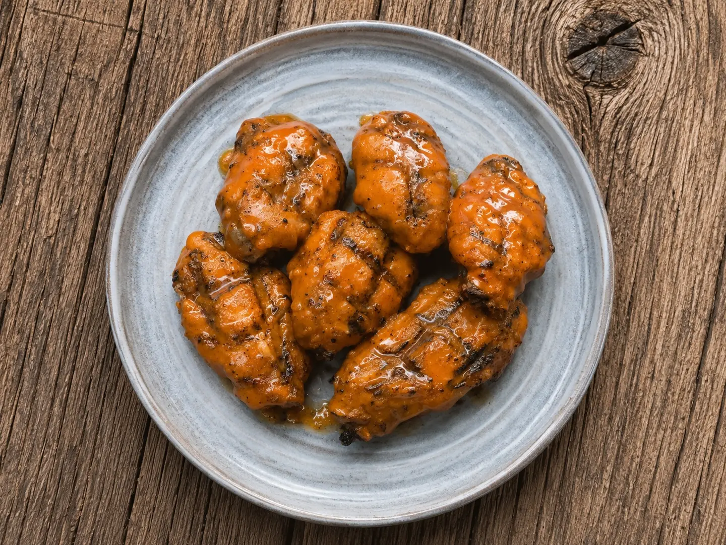 6 Chicken Wings