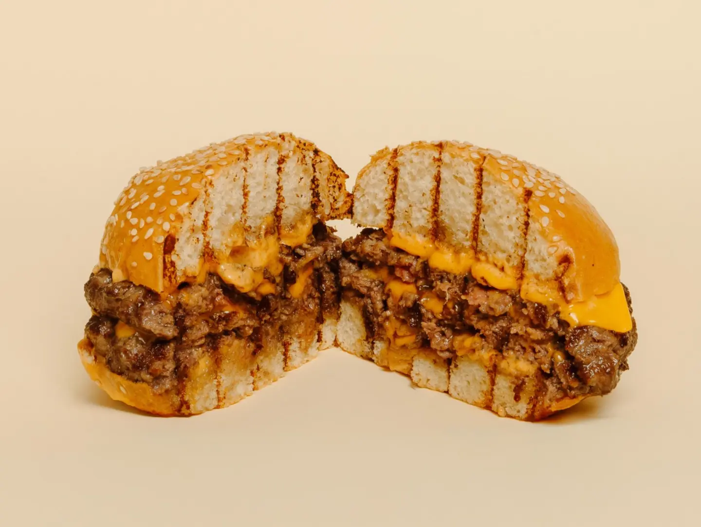 Double Hub Burger