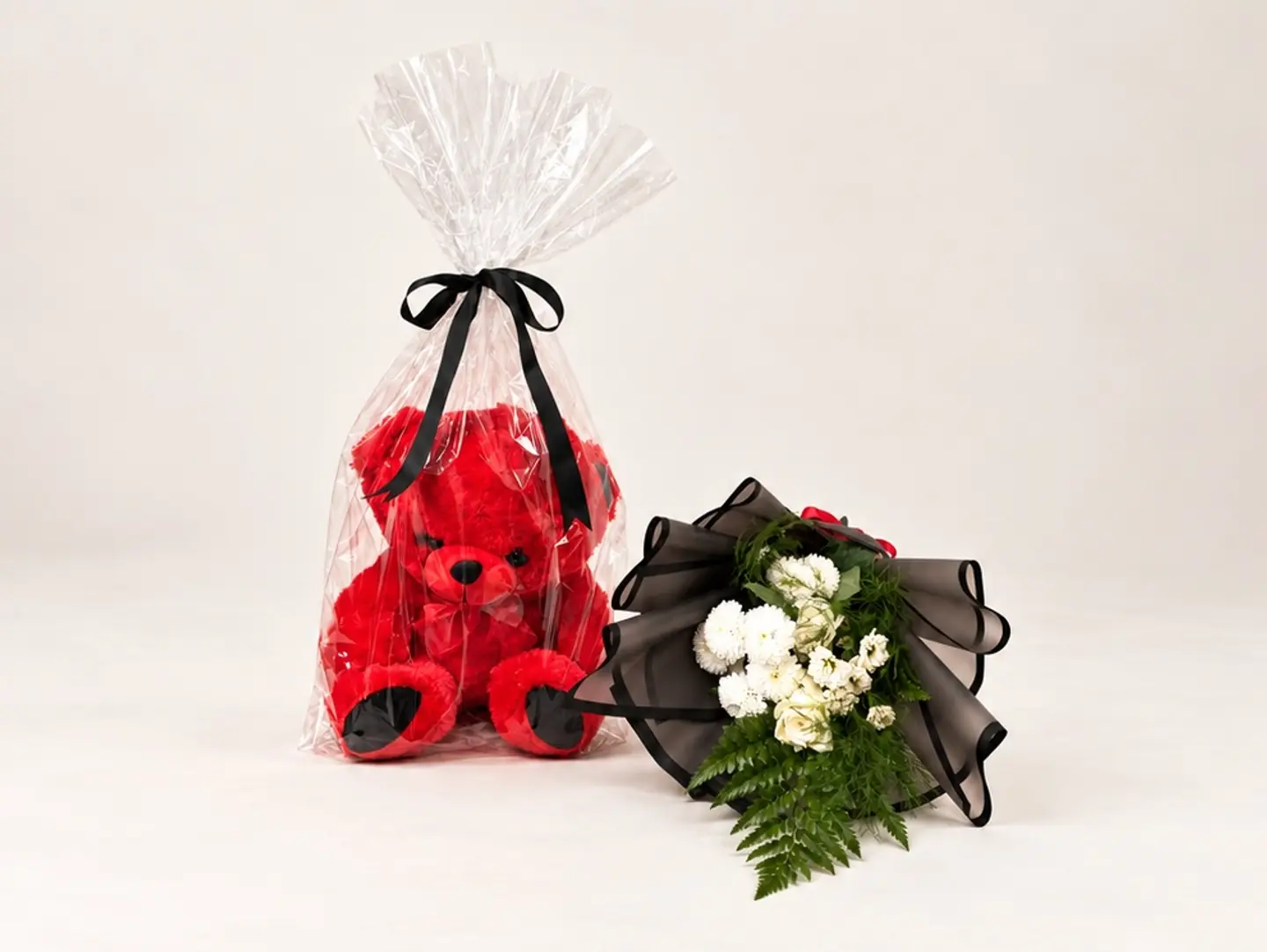 Red Bear And White Rose Gift