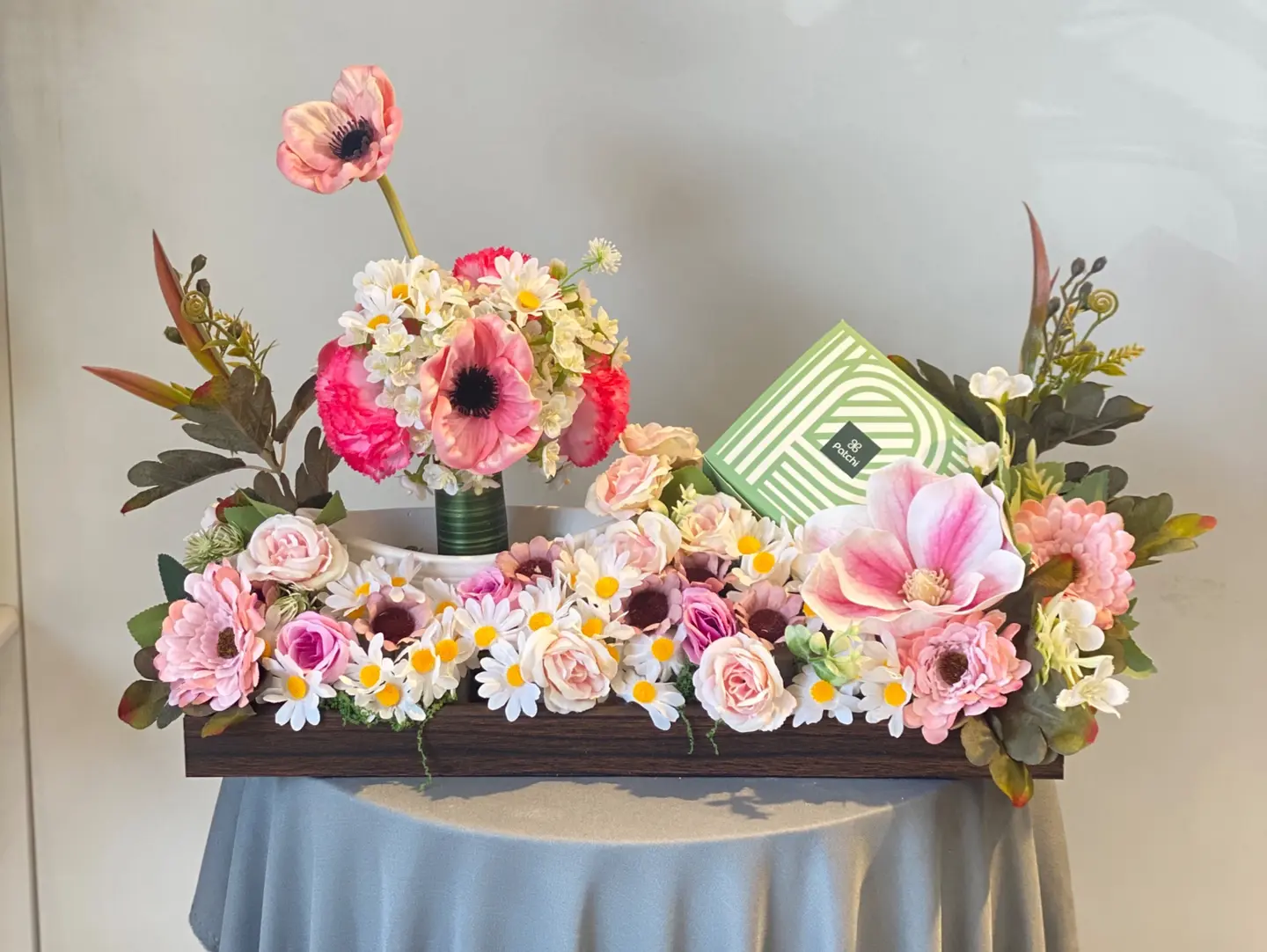 Flower And Chocolate Stand