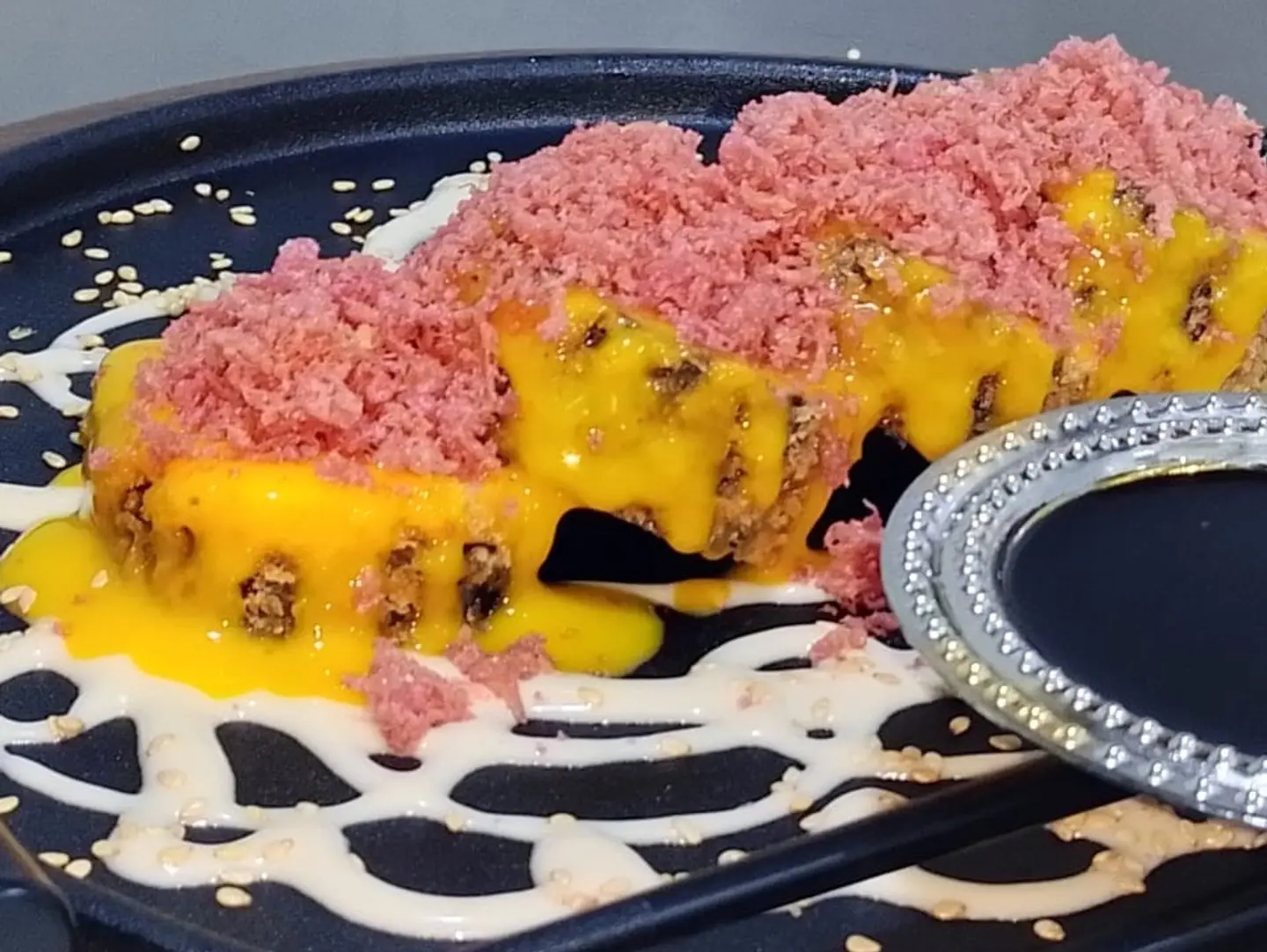 Shell Crown Roll