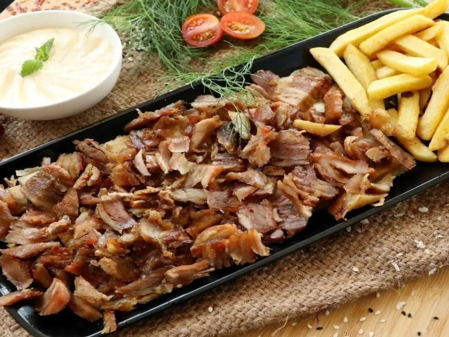 Medium Iskender Shawarma