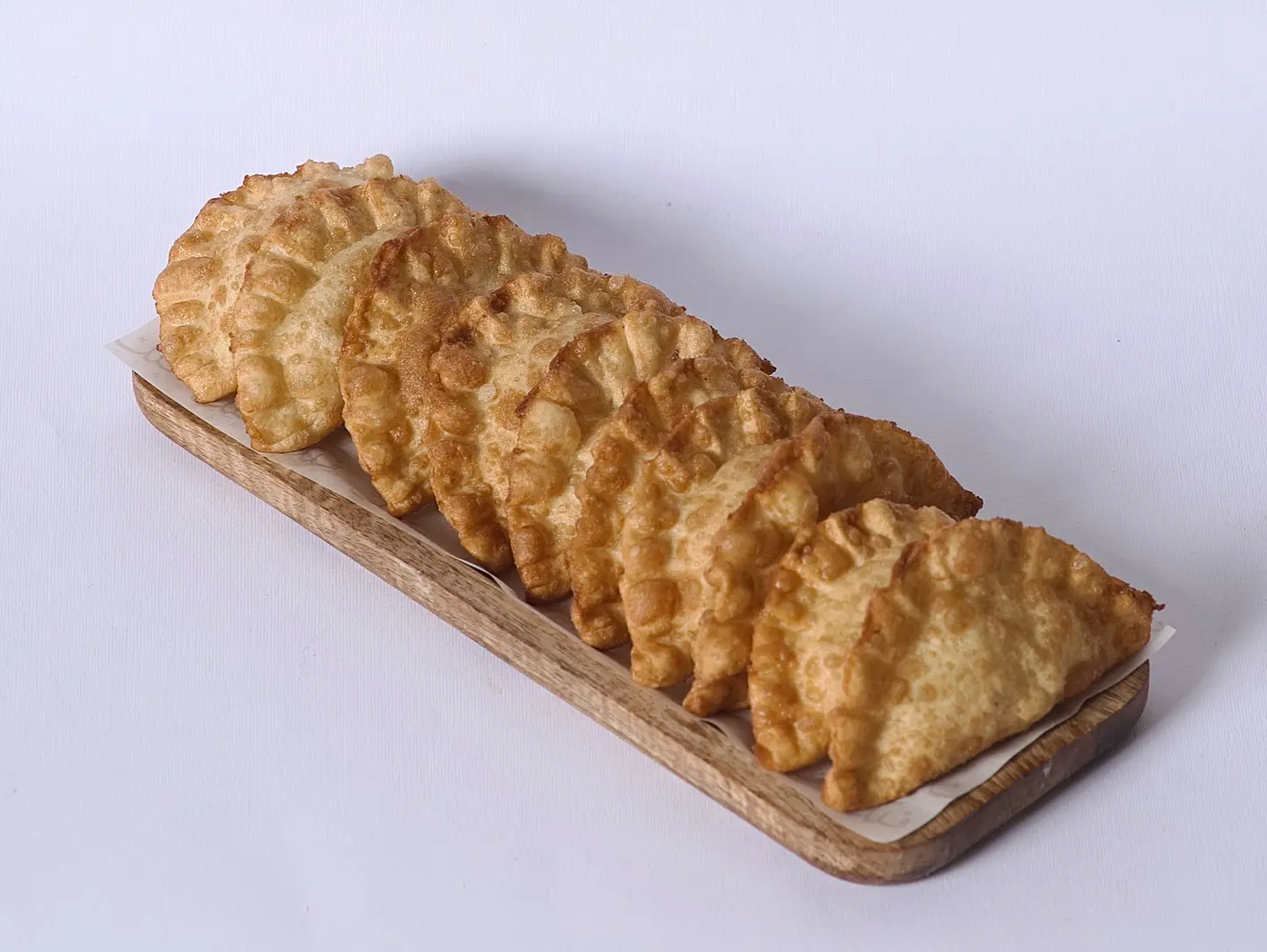 Assorted Puff Sambousek