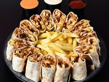 صحن شاورما دجاج عربي 7 قطع