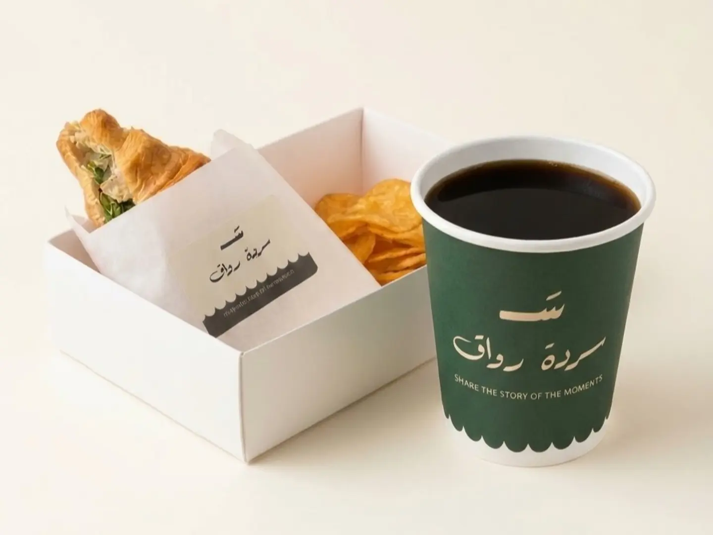 بوكس إفطار بحشوة التونة الخاصة