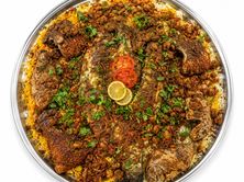 وليمة 6 أفراد
