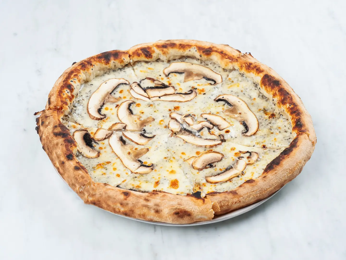 Truffeled Béchamel Pizza