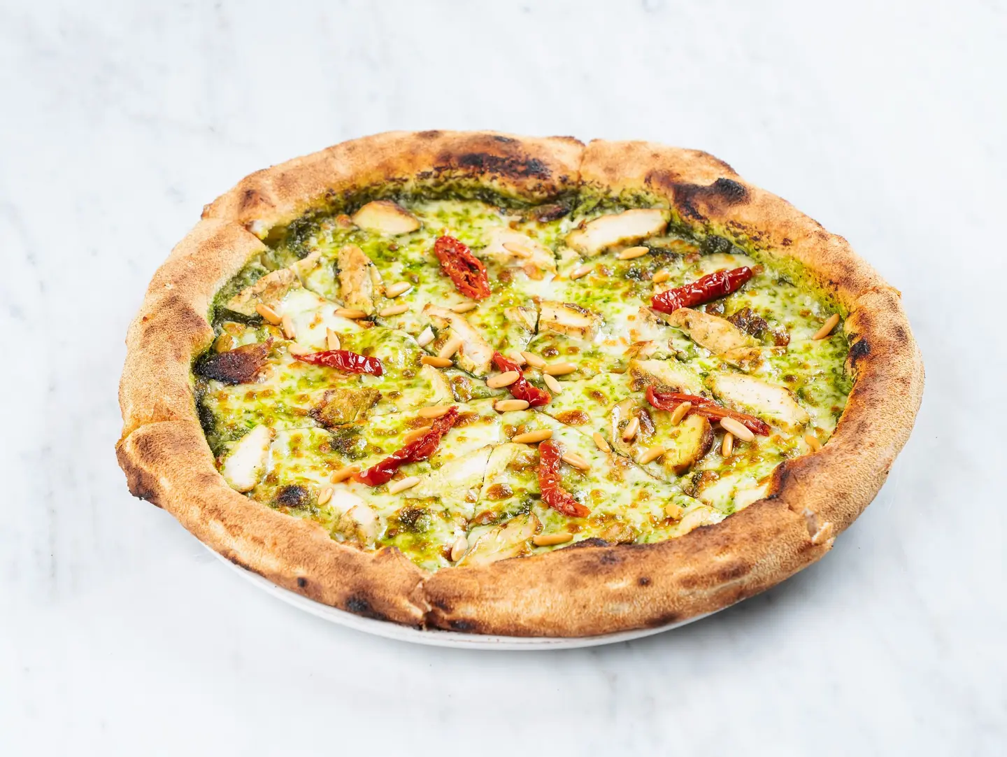 Pollo Con Pesto Pizza