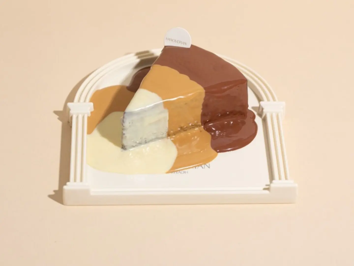 Pinto Cake Slice