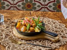 بطاطا حارة
