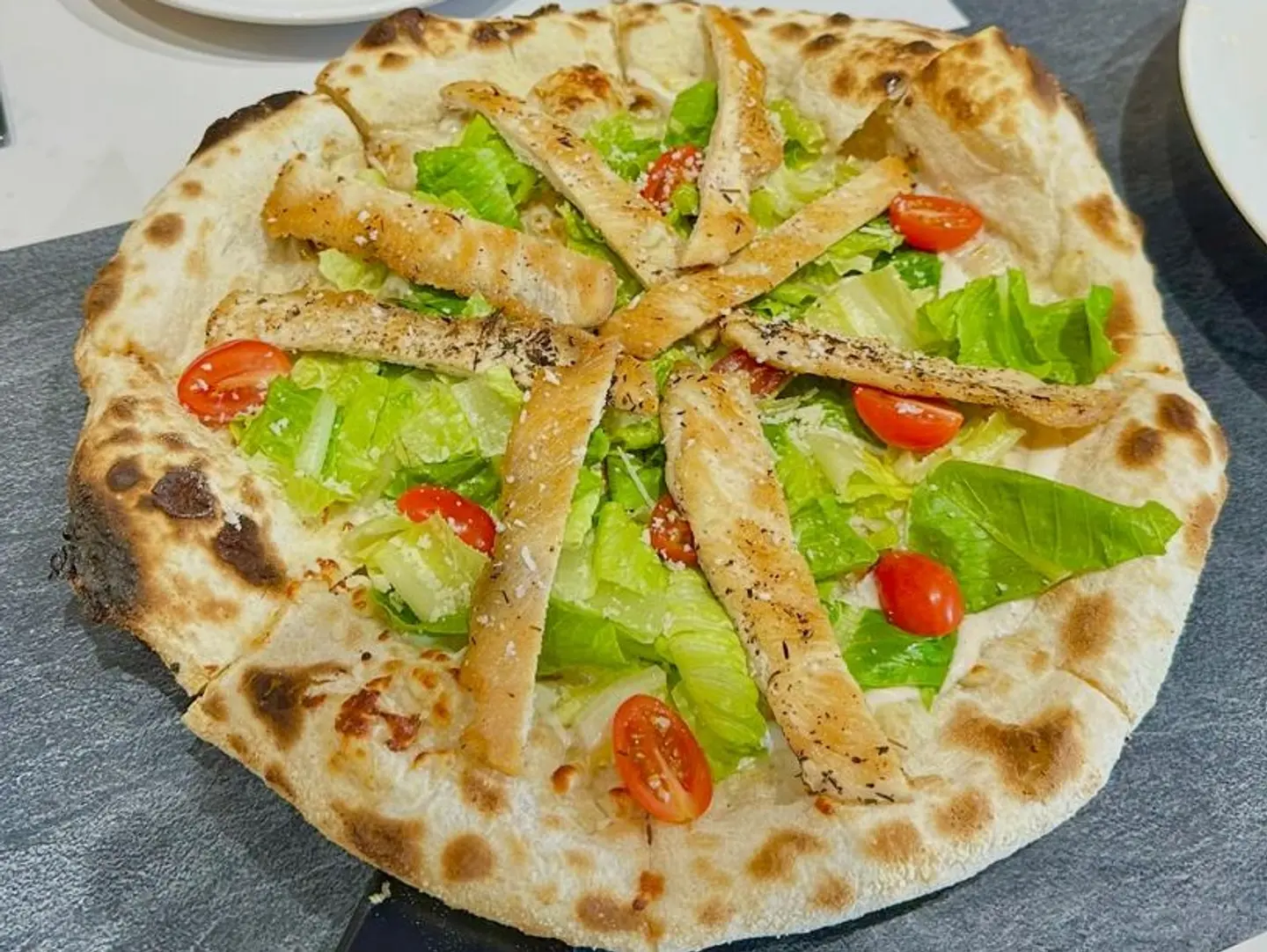 بيتزا السيزر