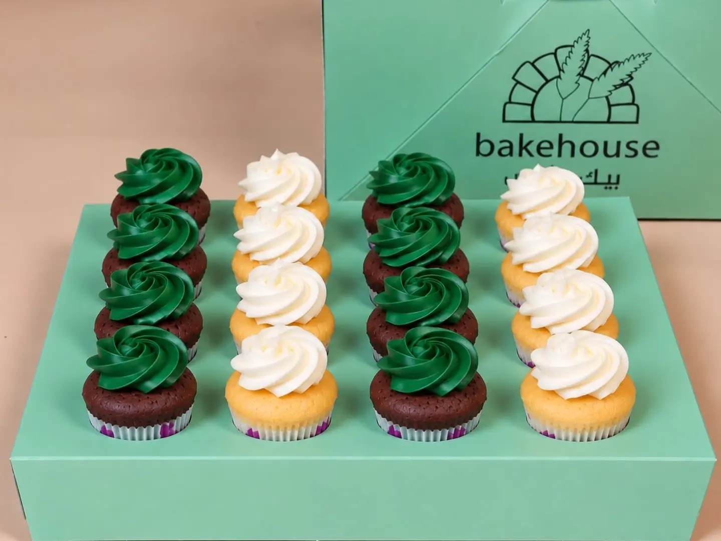 National Day Cupcake Box