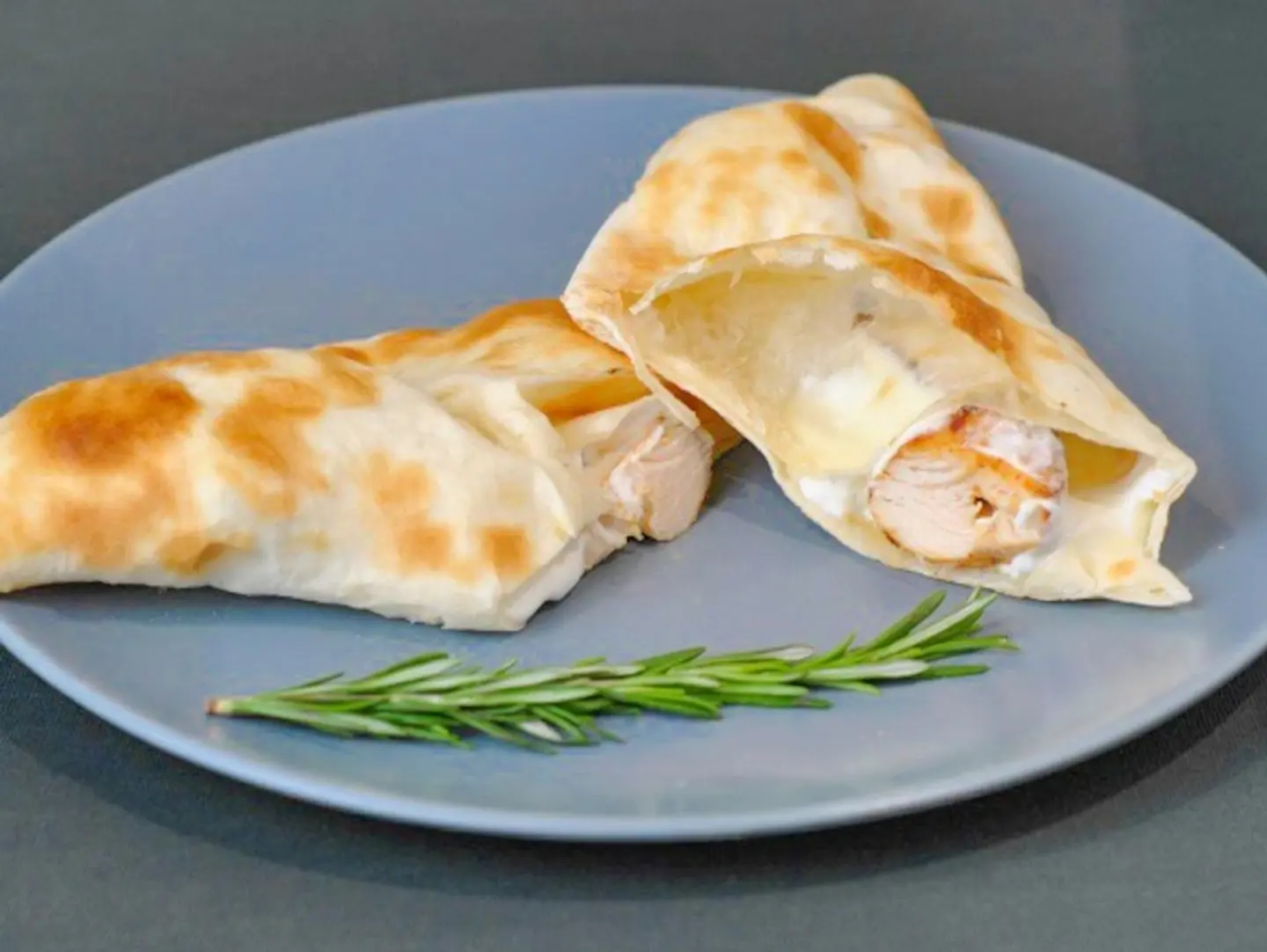 شيش طاووق بالجبن