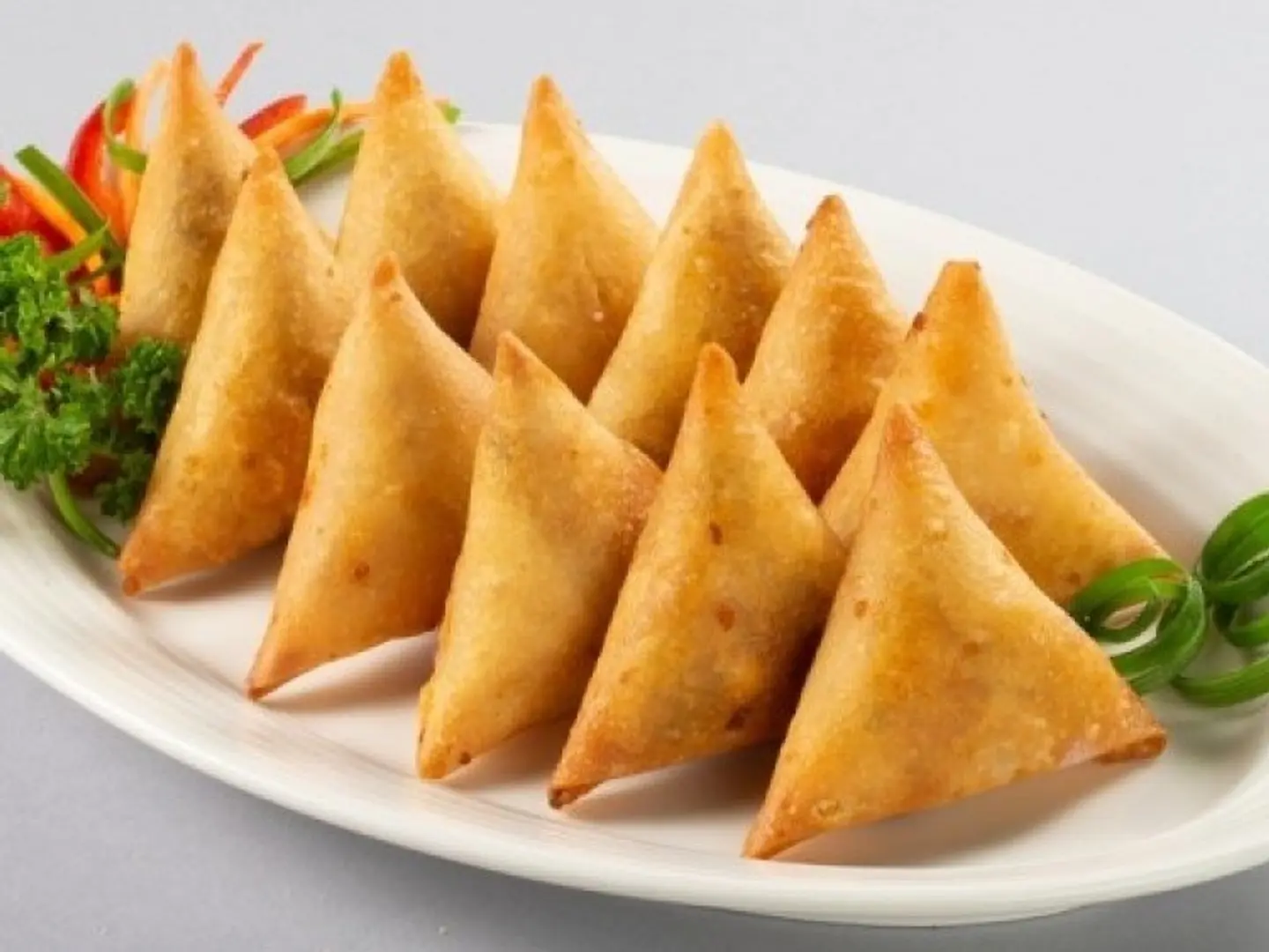 Chicken Samosa - 4 Pieces
