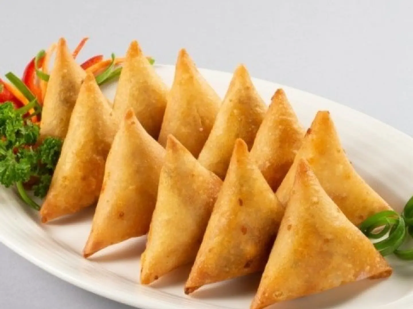 Meat Samosa - 4 Pieces