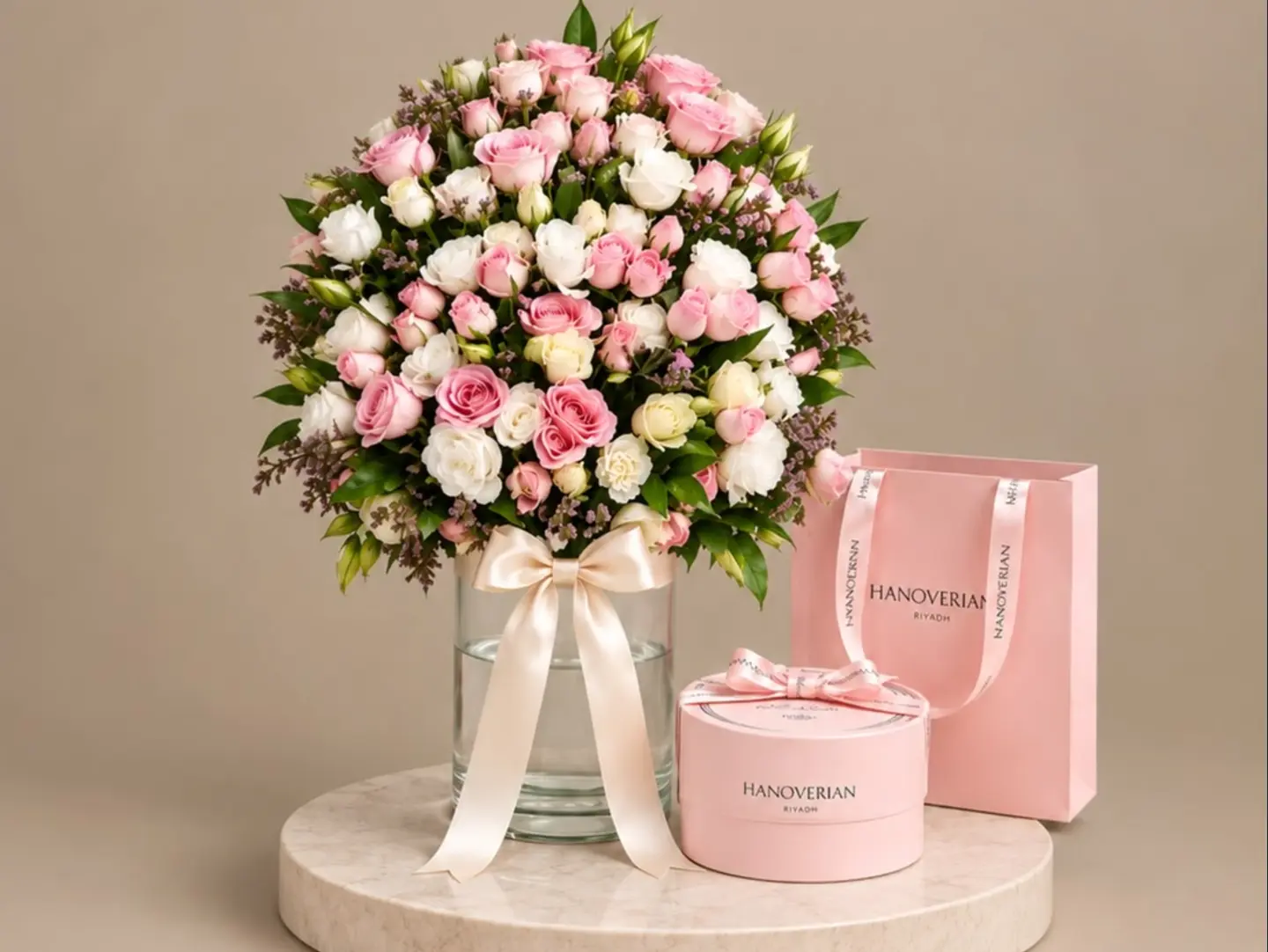 Whisper Of Roses Vase With Hanoverian