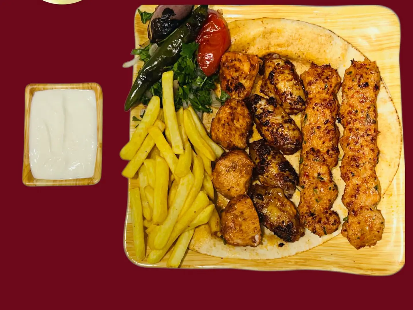 مشوي مشكل دجاج