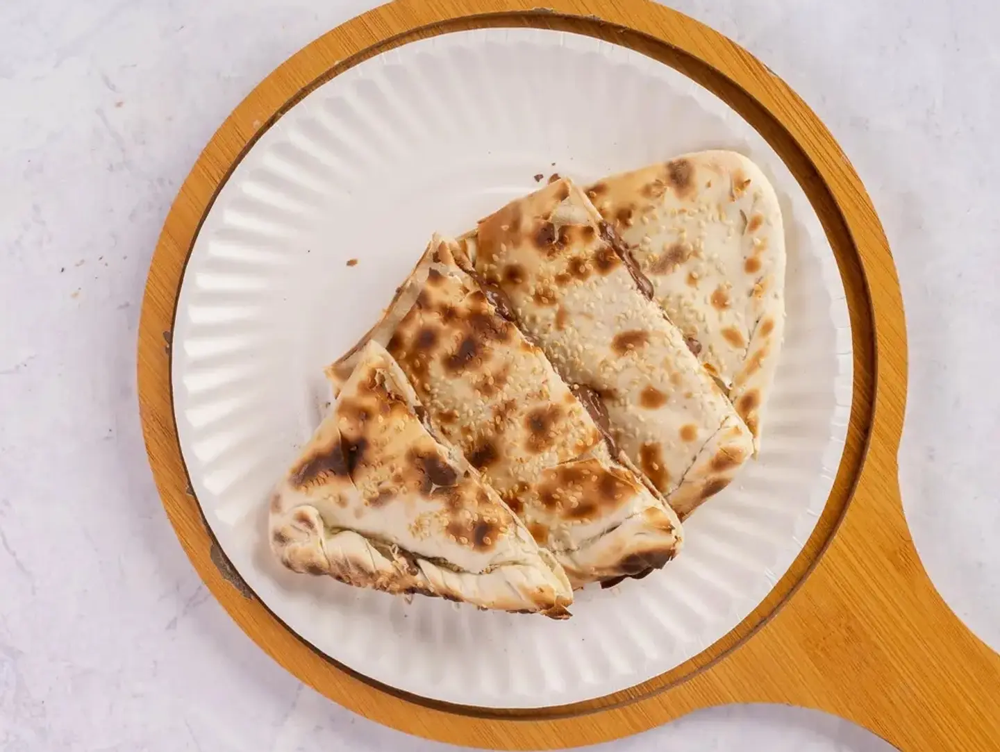 لبنه بالزعتر