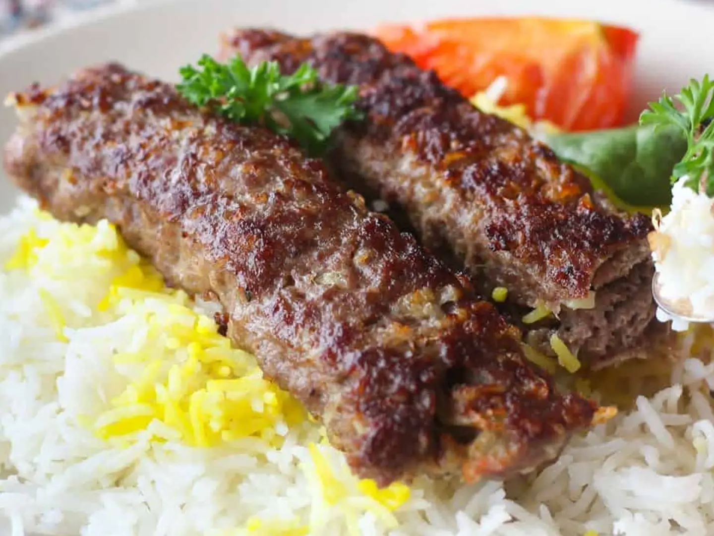 كباب مع أرز