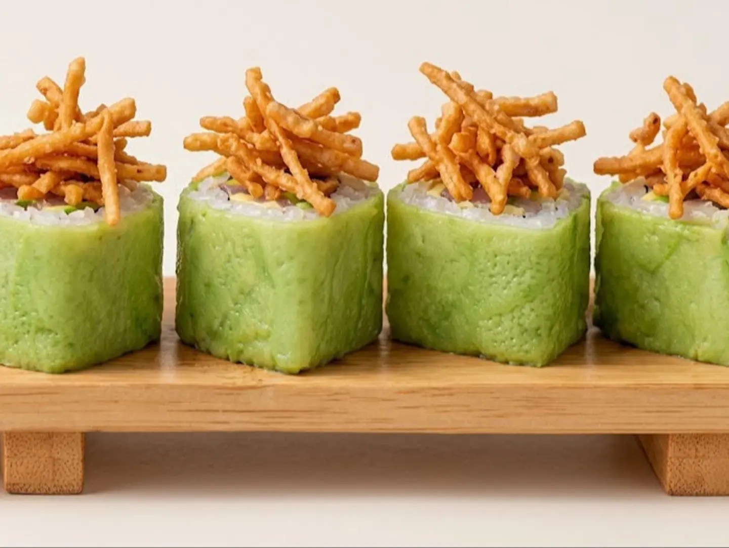 Green Crispy Crab Rolls