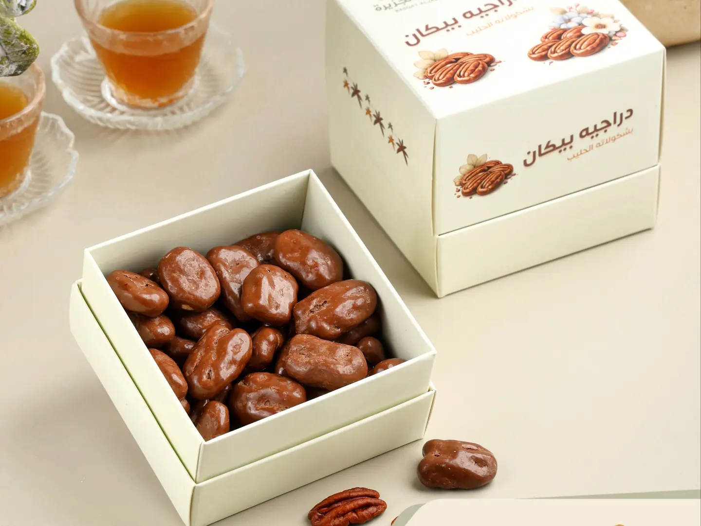 Milk Chocolate Coated Pecan Dragées