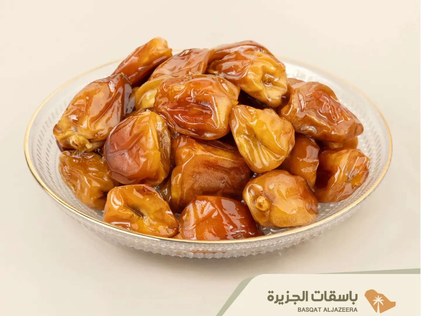 Sukkari Al Qassim Jumbo Dates Pressed - Small Box   Kilo Pack
