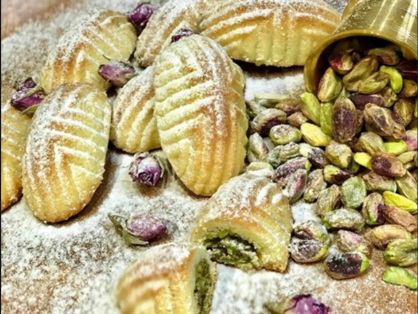 Maamoul With Pistachio