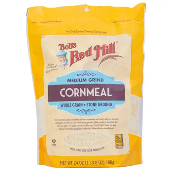 Bob's Red Mill Medium Grind Whole Grain Cornmeal 680g