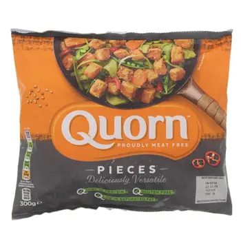 Quorn Meat-Free Savoury Pieces 300g